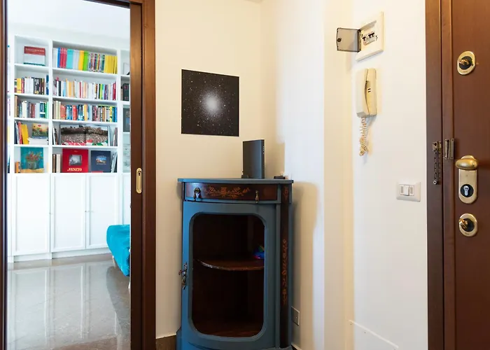 Apartment Youhosty - Paul Valery Bis Mailand