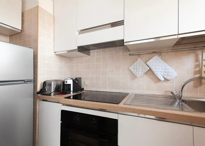 Youhosty - Paul Valery Bis Apartment *