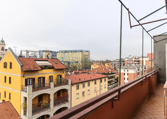 Apartment Youhosty - Paul Valery Bis Mailand